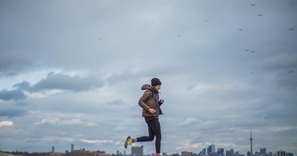 How to Layer for Cold-Weather Rides